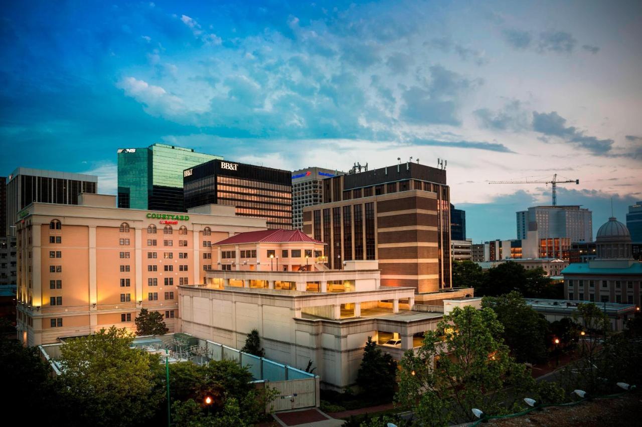 Courtyard By Marriott Norfolk Downtown Hotel Exterior foto