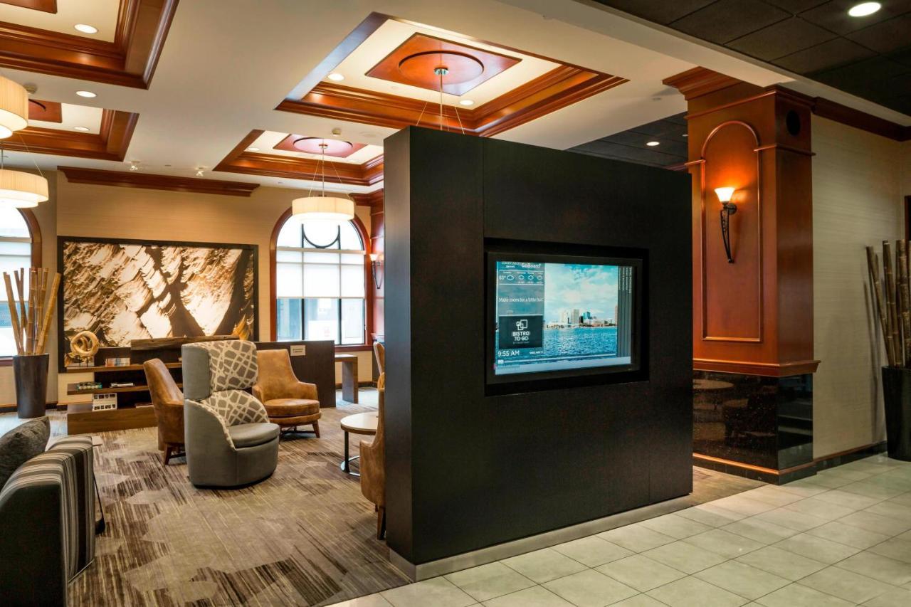 Courtyard By Marriott Norfolk Downtown Hotel Exterior foto