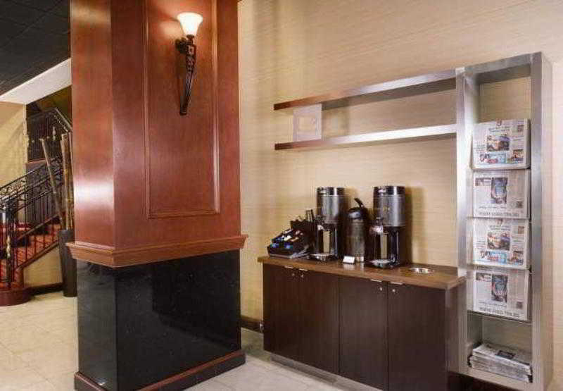 Courtyard By Marriott Norfolk Downtown Hotel Exterior foto